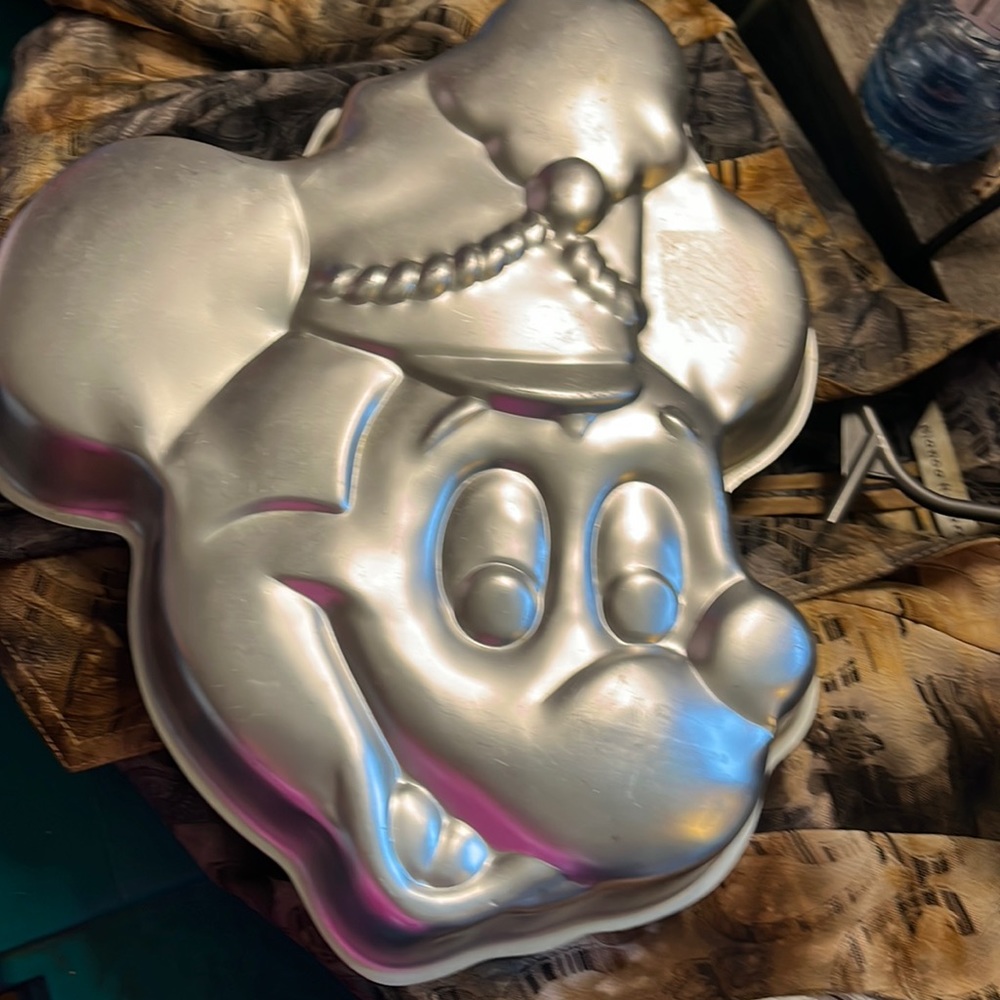 😄Vintage Wilton Cake Pan Mickey